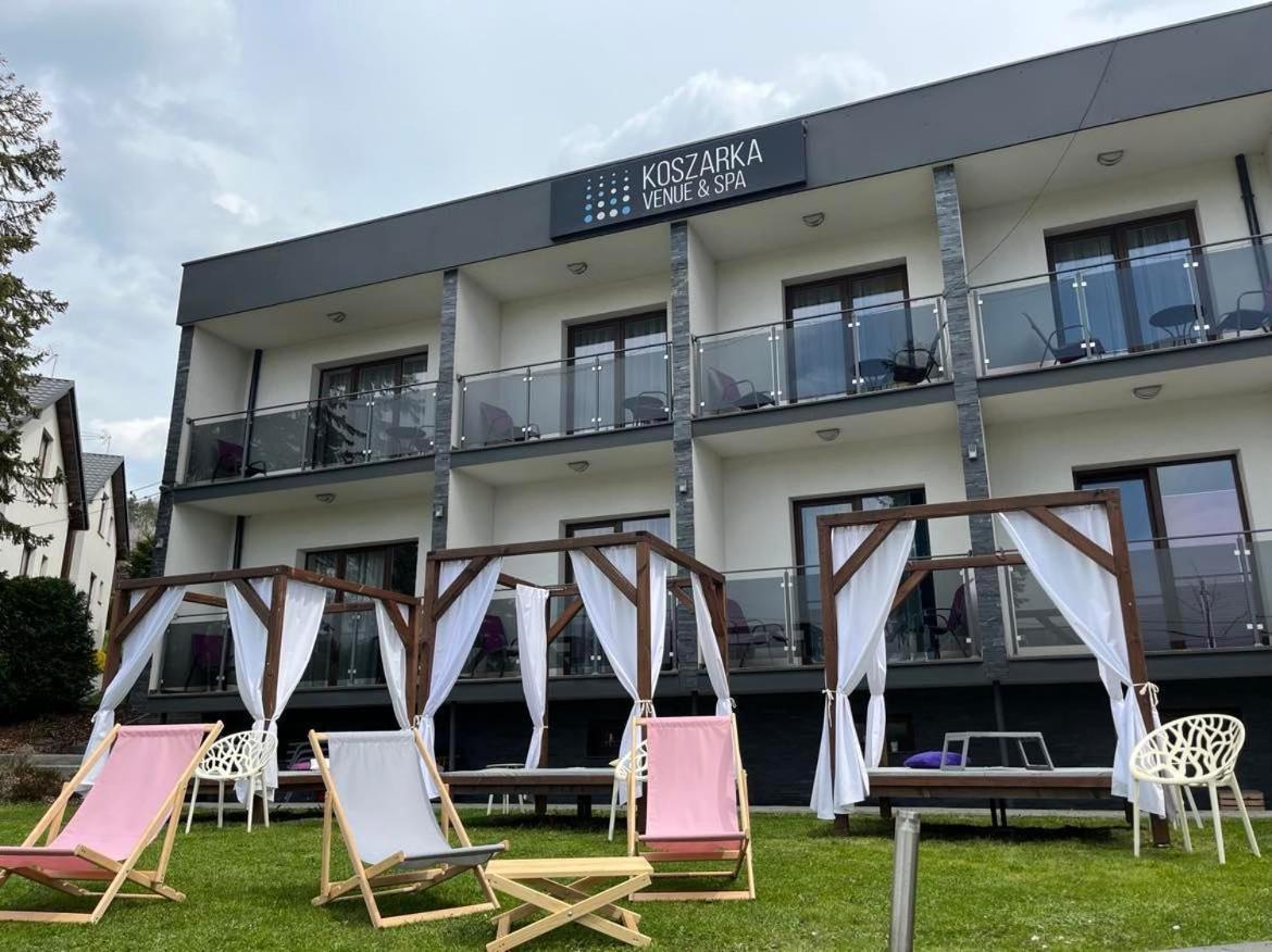 Koszarka Venue & Spa Грудек-над-Дунайцем Экстерьер фото
