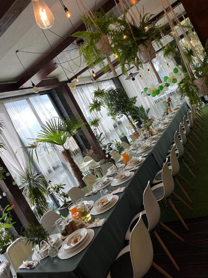 Koszarka Venue & Spa Грудек-над-Дунайцем Экстерьер фото