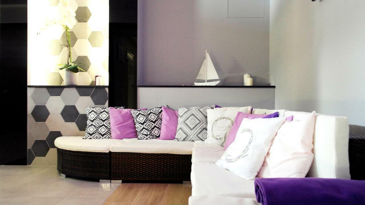 Koszarka Venue & Spa Грудек-над-Дунайцем Экстерьер фото